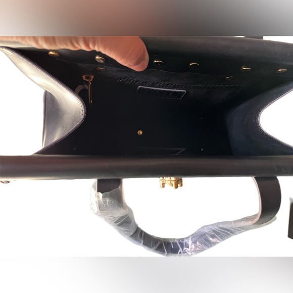 Steven by Steve Madden Firm Leather Tote bag NWOT - Picture 3 of 12